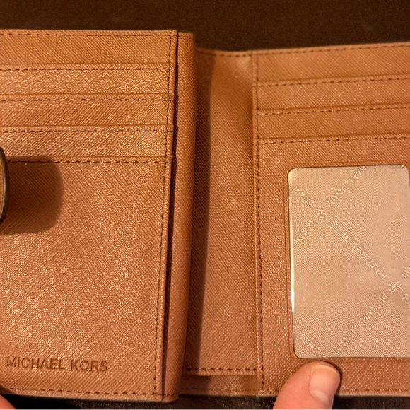 Michael Kors Brown Saffiano Leather Snap Wallet – Good Used - Picture 6 of 6